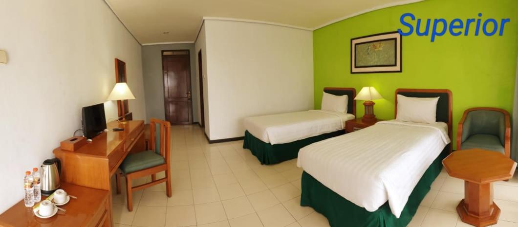 Grand Whiz Hotel Bromo Dış mekan fotoğraf