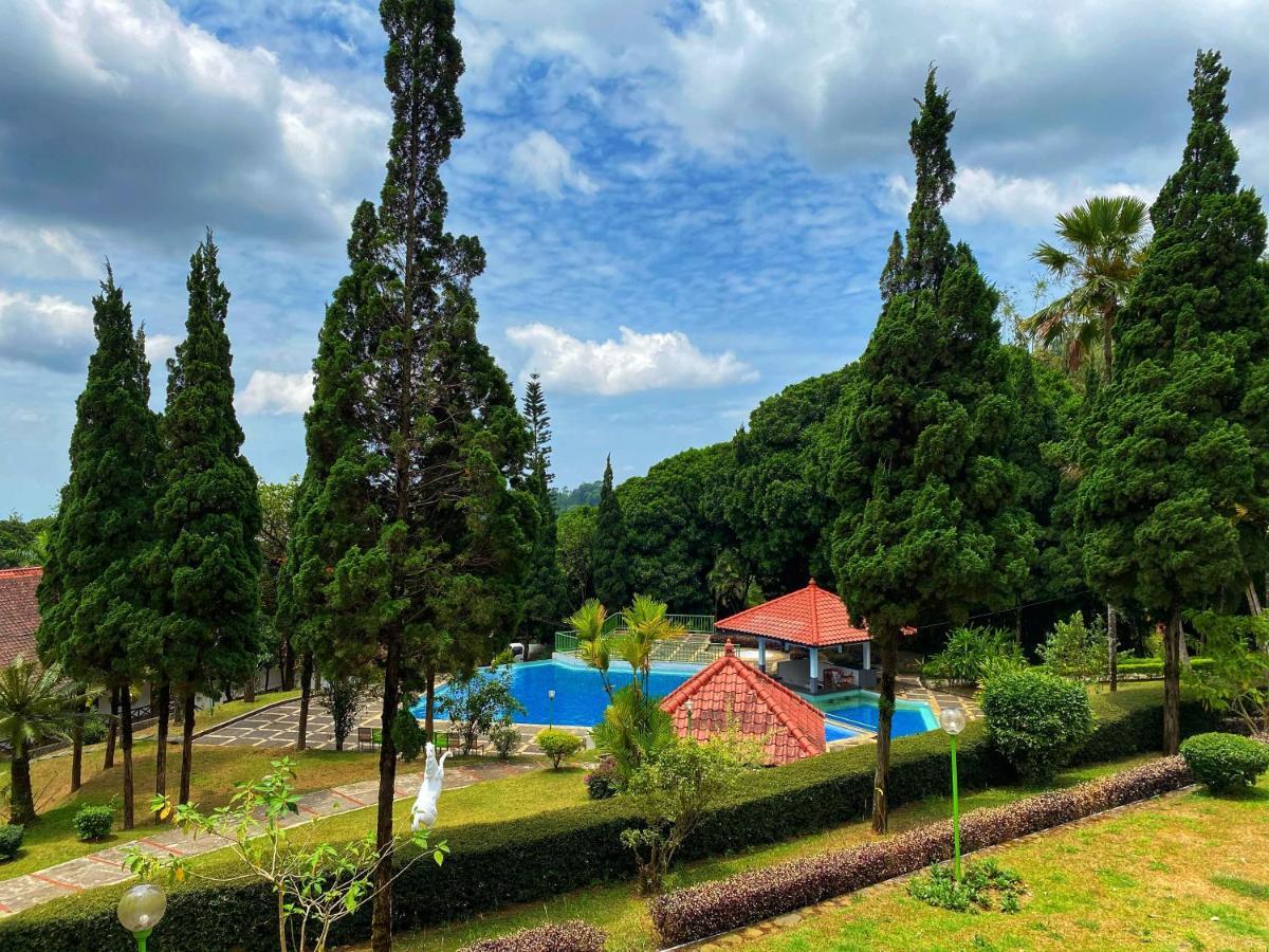 Grand Whiz Hotel Bromo Dış mekan fotoğraf